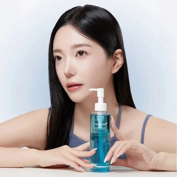 Очищающее гидрофильное масло Medicube Zero Pore Blackhead Deep Cleansing Oil, с LHA и ниацинамидом, 150мл 5710 фото